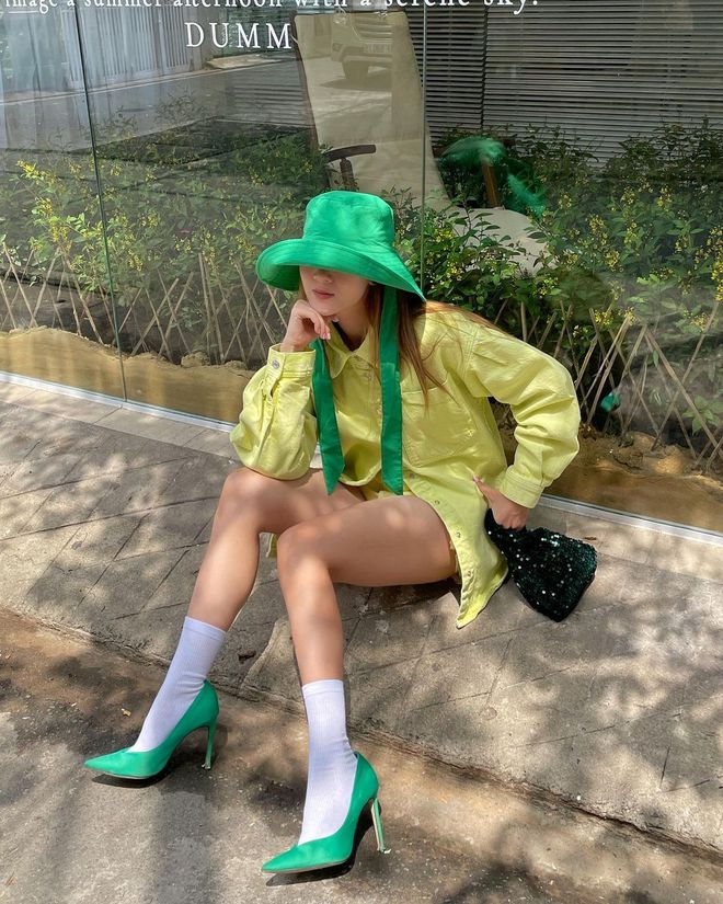 Xanh lá và hồng năm nay hot hơn cả tím nhưng mix đồ thế nào để có ảnh trăm like-9