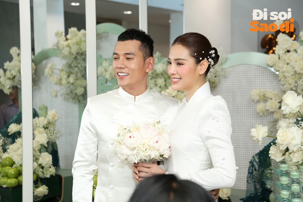 Sính lễ 88 cây vàng và 2 tỷ kim cương, đám cưới tốn cả con Mẹc: Vợ chồng Phương Trinh Jolie giàu cỡ nào?-9