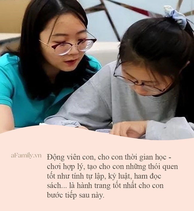 Nửa đêm thức giấc phát hiện con gái 7 tuổi có HÀNH ĐỘNG KỲ DỊ ở phòng khách: Ông bố lập tức tới gần nhưng bị cư dân mạng chỉ trích thậm tệ-4