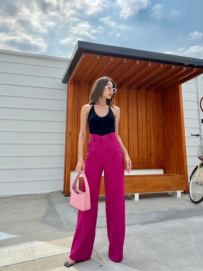 Street style Châu Á: Hội chị em diện áo phông đơn giản mà vẫn đẹp mê, nhìn mà muốn copy ngay-9