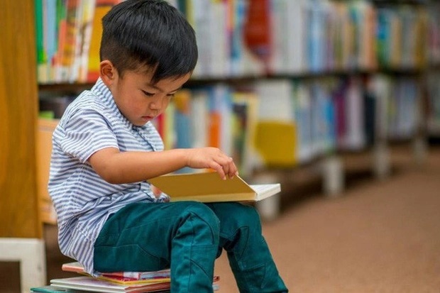 Nghiên cứu của ĐH top đầu nước Mỹ: Đây mới là 3 cách giúp con THÔNG MINH vượt bậc, cứ ngỡ đọc sách hiệu quả nhất mà không phải-1