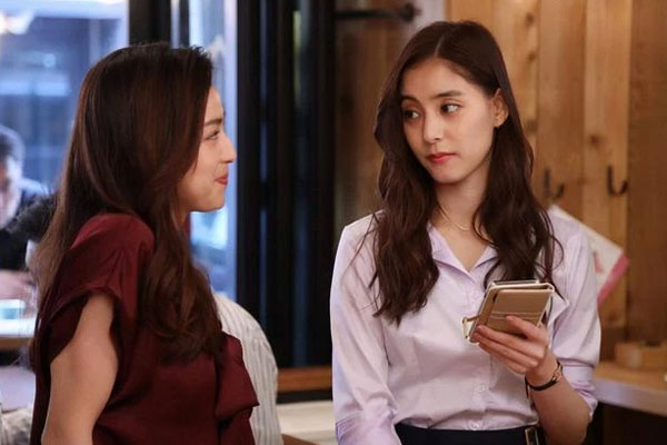 Em dâu về quê nghỉ lễ mua hoa quả, chị chồng sang chơi xỉa xói: Nhà này chỉ ăn đồ nhập khẩu và cái kết cứng họng khi mẹ chồng ra tay!-3