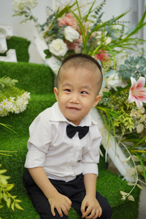 Phát hiện thai nhi bất thường ở tuần 25, mẹ sống chết giữ lại, cậu bé 4,5 tuổi hiện tại dị tật não nhưng hiểu chuyện, tình cảm, ấm áp vô cùng-3