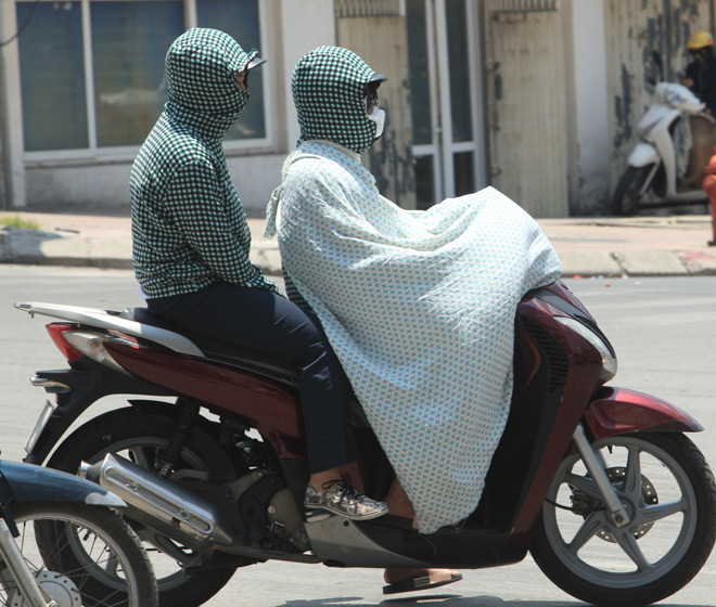 CẢNH BÁO: 3 sai lầm cực nguy hiểm khi mặc áo chống nắng có thể khiến chị em gặp tai nạn kinh hoàng-2