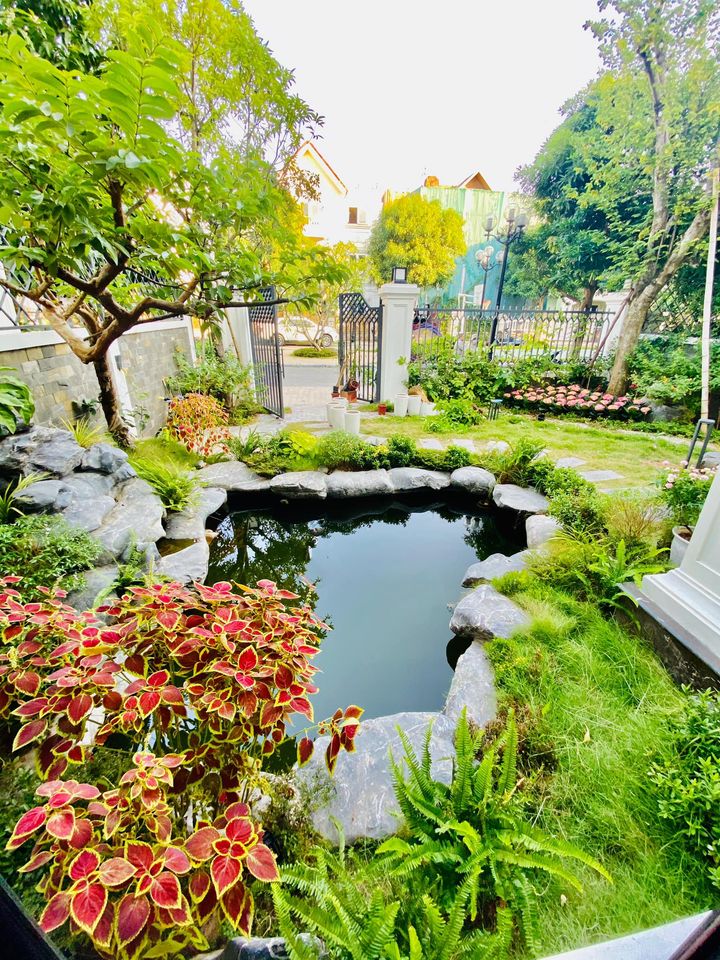 Biệt thự ven hồ xa hoa gần 60 tỷ của diễn viên Lã Thanh Huyền-14