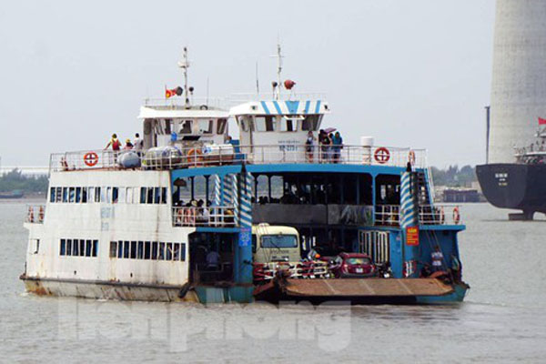 Bên trong căn biệt thự Pháp cổ hoang tàn rộng gần 1.000m2 trên khu đất kim cương 2 mặt tiền ở Hà Nội-17