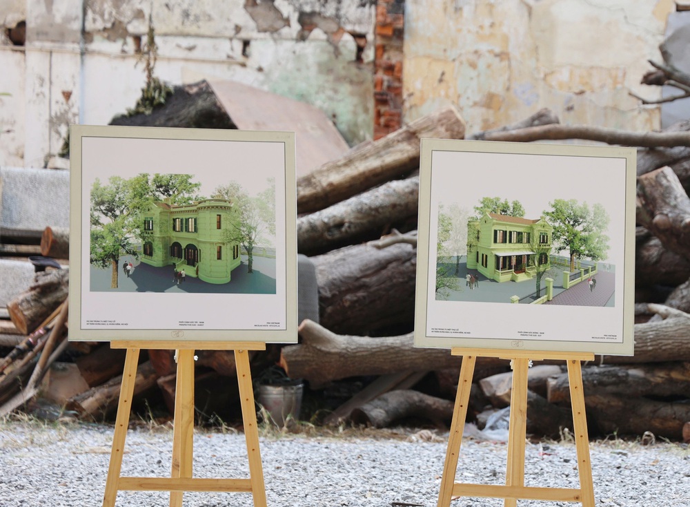 Bên trong căn biệt thự Pháp cổ hoang tàn rộng gần 1.000m2 trên khu đất kim cương 2 mặt tiền ở Hà Nội-16