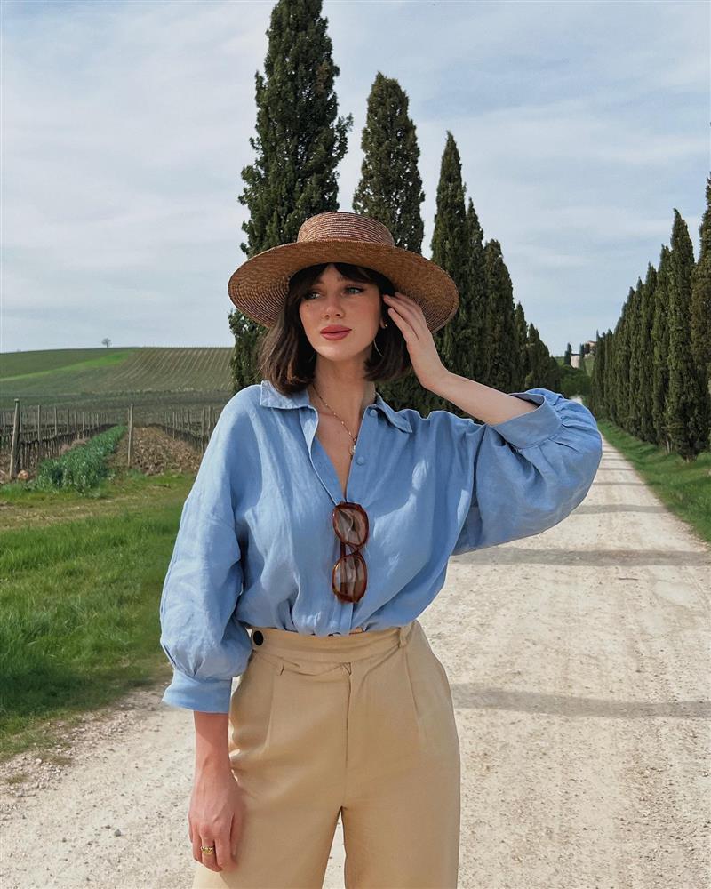 Phụ nữ Pháp có 12 set đồ vừa sang vừa tôn dáng, bạn rất nên copy ngay để nâng điểm style Hè này-1