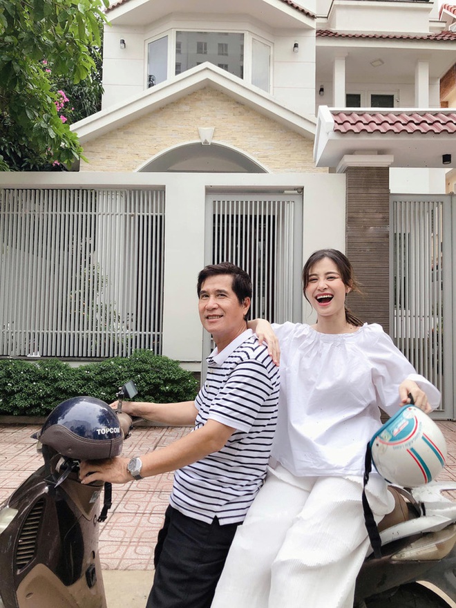 Ngắm cơ ngơi chục tỷ của gia đình văn hóa quyền lực showbiz Việt: Không ở penthouse đắt đỏ thì cũng là biệt thự sang chảnh, đẹp mê-1