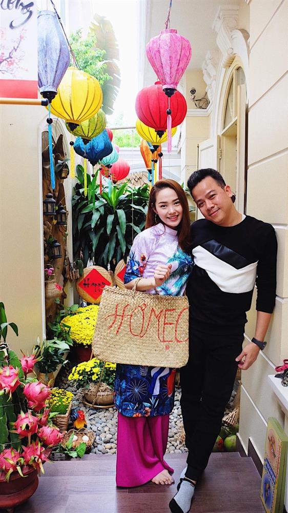 Ngắm cơ ngơi chục tỷ của gia đình văn hóa quyền lực showbiz Việt: Không ở penthouse đắt đỏ thì cũng là biệt thự sang chảnh, đẹp mê-30