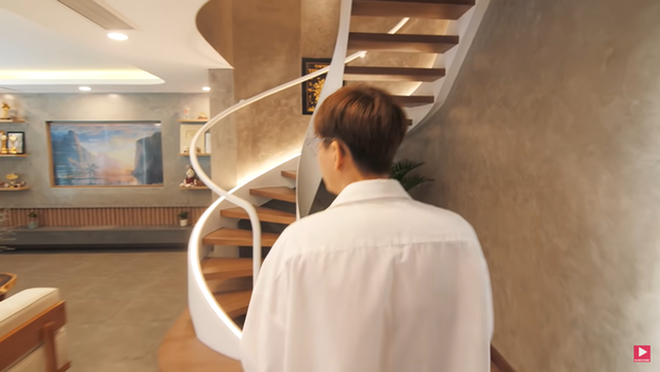 Ngắm cơ ngơi chục tỷ của gia đình văn hóa quyền lực showbiz Việt: Không ở penthouse đắt đỏ thì cũng là biệt thự sang chảnh, đẹp mê-33