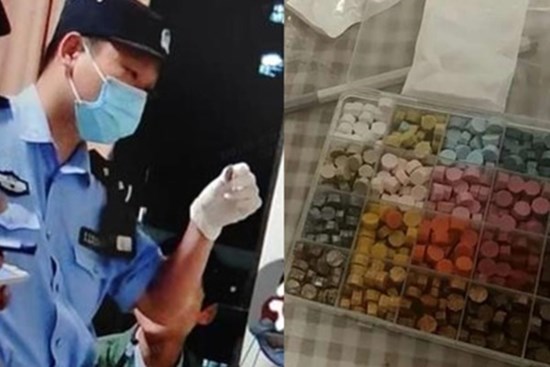 Bố báo cảnh sát vì phát hiện con trai hì hục trong phòng với những 