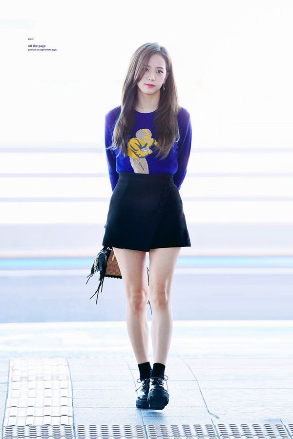 5 item giúp Jisoo che eo thô tài tình, giúp dáng thon thả và sang chảnh hơn hẳn-7