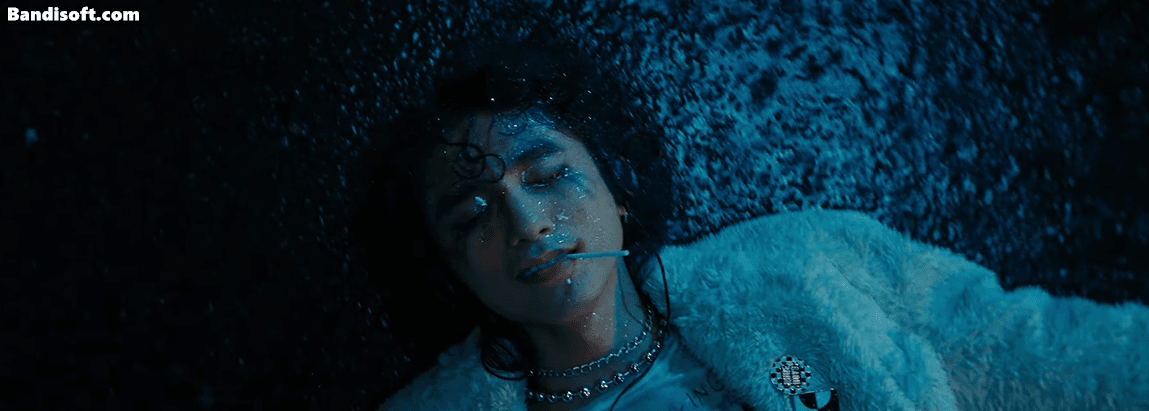 Cảnh kết thúc đáng lên án trong MV của Sơn Tùng M-TP: Là thần tượng của hàng triệu người trẻ, không thể đứng ngoài và mặc kệ dòng chảy của đời sống!-1