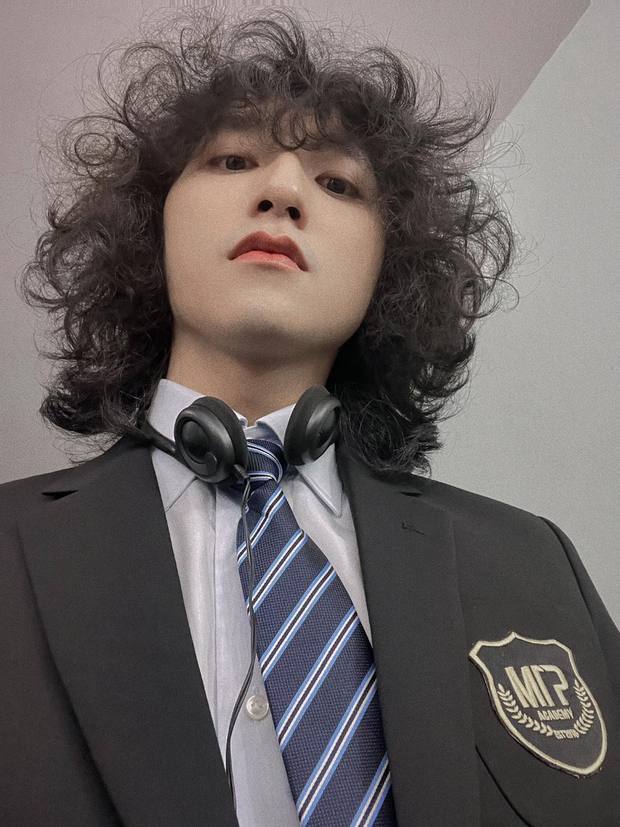 Cảnh kết thúc đáng lên án trong MV của Sơn Tùng M-TP: Là thần tượng của hàng triệu người trẻ, không thể đứng ngoài và mặc kệ dòng chảy của đời sống!-4