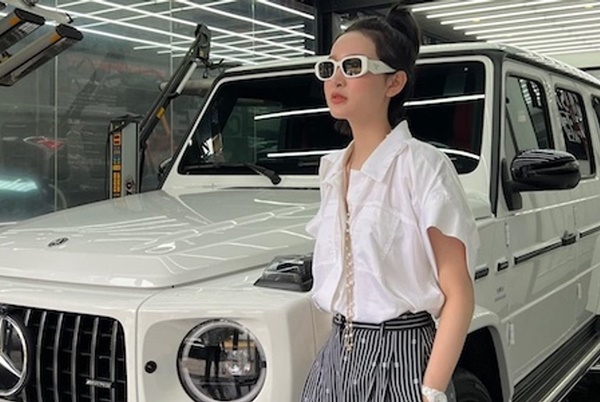 Hiền Hồ, Sơn Tùng M-TP cùng gu chơi xế hộp chục tỷ Mercedes-AMG G63-2