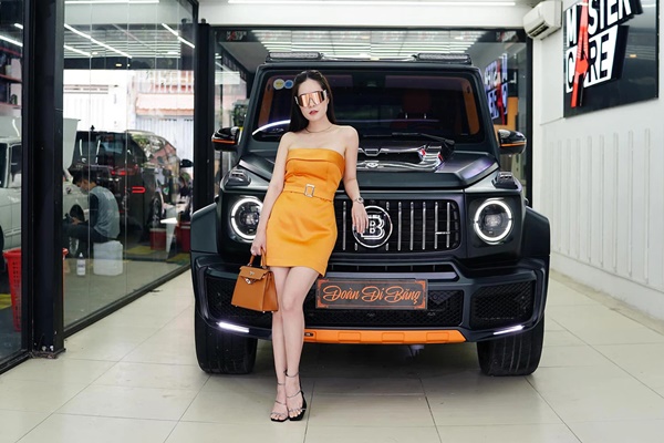 Hiền Hồ, Sơn Tùng M-TP cùng gu chơi xế hộp chục tỷ Mercedes-AMG G63-8