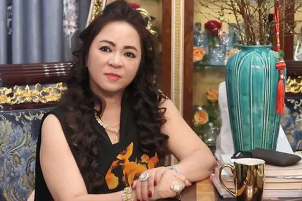 Miễn phí vé vào cổng, khu du lịch Đại Nam đông nghẹt dịp lễ, nhiều khu vực chật kín người-4