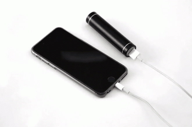 Sạc điện thoại qua đêm có gây hại cho pin không?-3