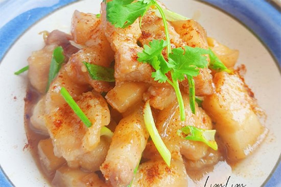 Nghỉ lễ, vào bếp làm thịt ba chỉ rim chao lạ miệng, ngon cơm cho cả nhà thưởng thức