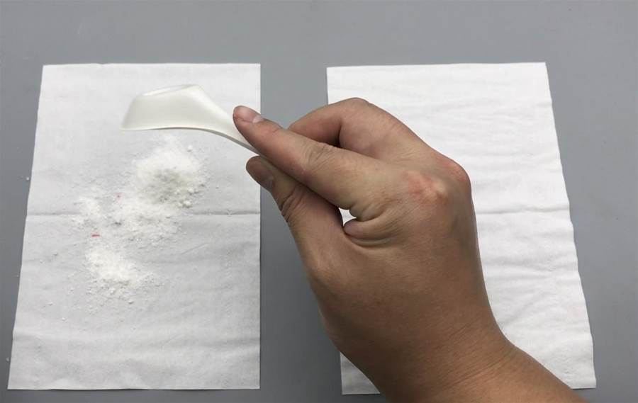 Chỉ cần vài sợi dây chun có thể đuổi cả bầy kiến, nhà nào bị nên thử ngay-3