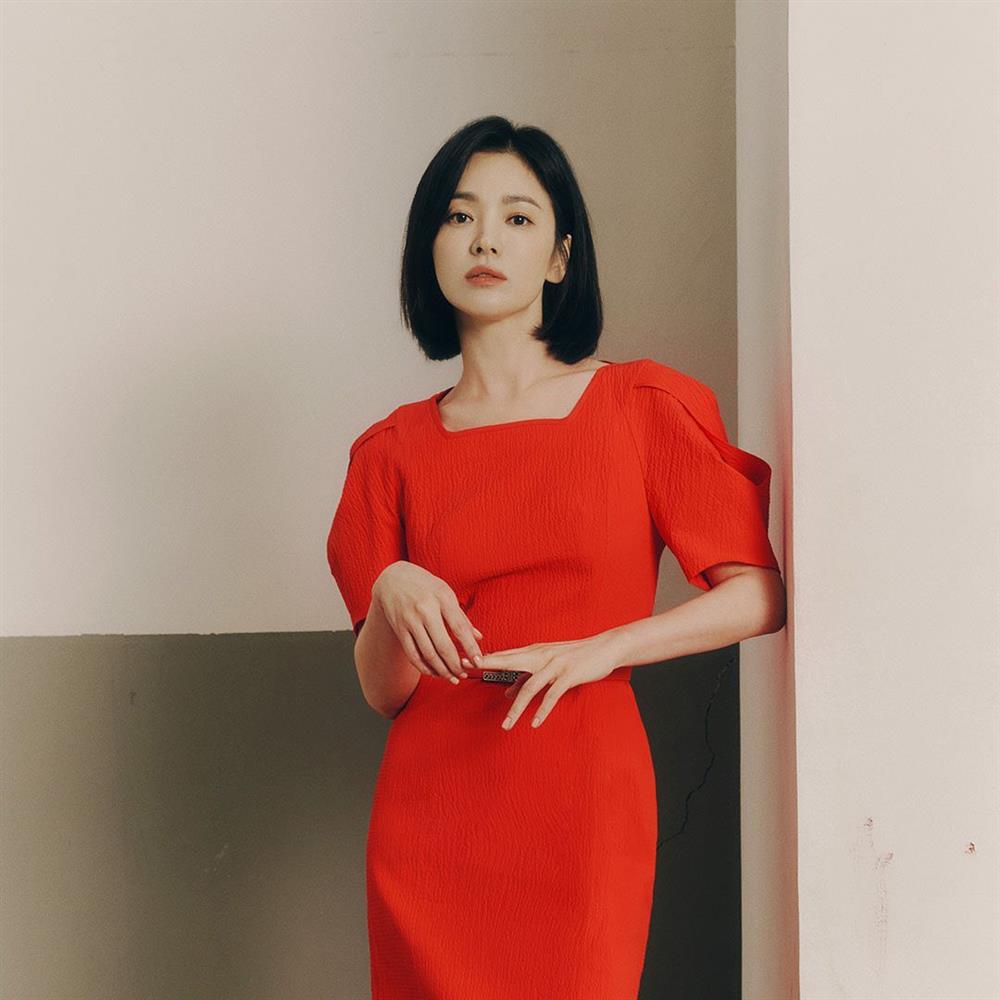 6 diễn viên Hàn để tóc ngắn đẹp nhất: Song Hye Kyo xuất sắc nhưng mỹ nhân cuối mới khiến chị em rần rần học theo-2