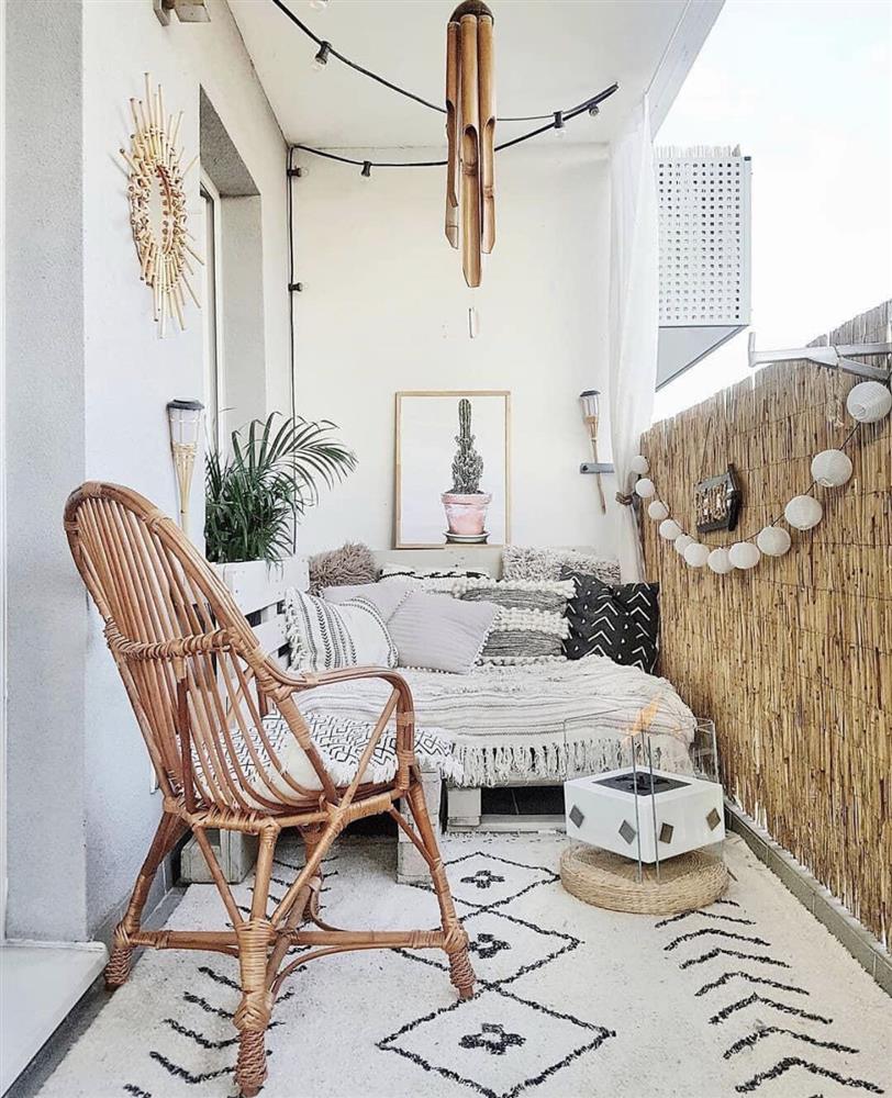Thiết kế góc ban công theo phong cách Bohemian nhìn ngỡ như khu nghỉ dưỡng-1