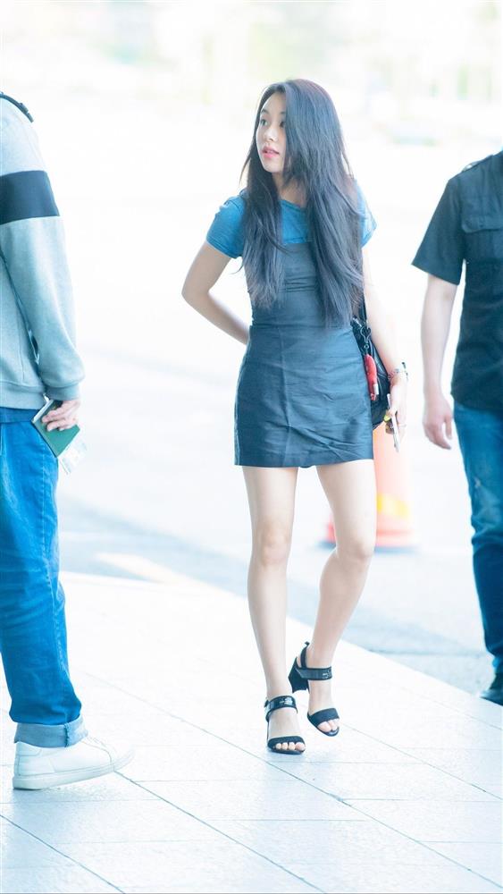 3 thành viên TWICE có style mùa hè rất đơn giản, nhưng sành điệu nhất nhóm-16