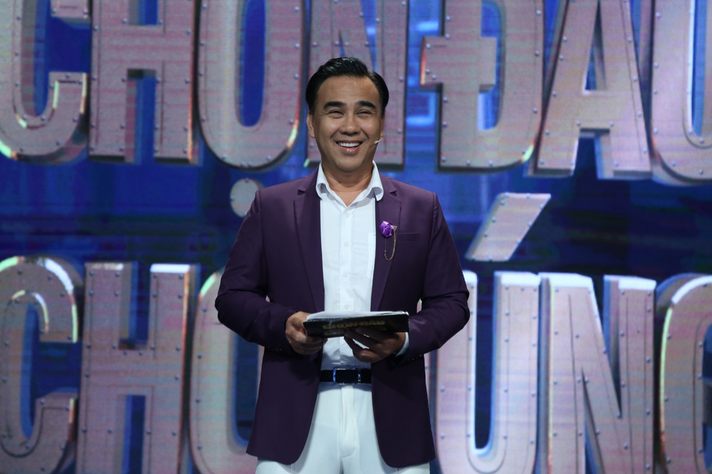 MC Quyền Linh: Tôi làm từ thiện 20 năm rồi, không ngại những tin đồn thất thiệt-2