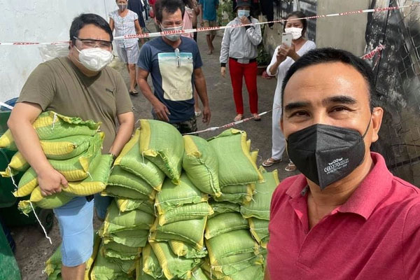 Con gái thứ 2 của Quyền Linh khoe chân dài miên man, thần thái không hề thua kém chị gái Hoa hậu tương lai-7