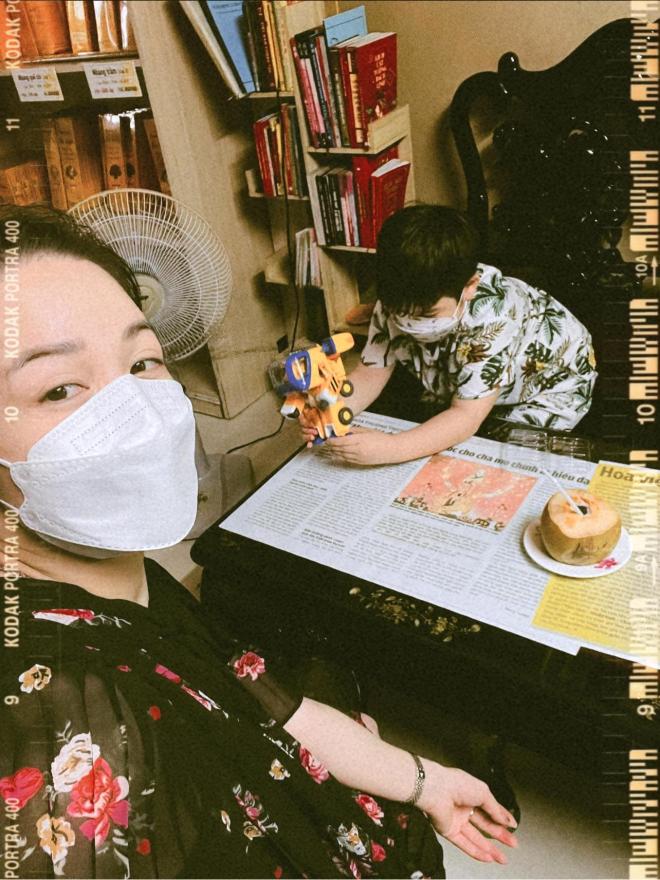 Nhật Kim Anh ngồi xe hơn 7 tiếng mệt mỏi chỉ để gặp con trai, chỉ một chi tiết làm rõ mối quan hệ với nhà chồng cũ ở hiện tại-1