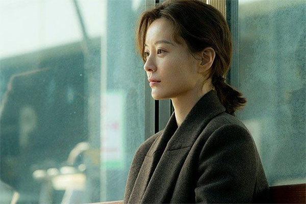 Chồng đi công tác, tôi đưa con đi khám bệnh, con bé đột nhiên gọi bố”, trái tim tôi thắt lại-2