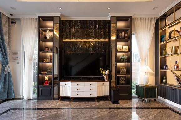 Không gian sống của cặp vợ chồng sau hơn 10 năm vào Sài Gòn lập nghiệp: Dân tình trầm trồ vì quá sang trọng, đẳng cấp-20