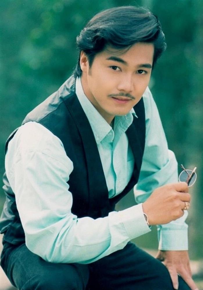 Lý Hùng: Tôi nhận vô số nụ hôn, thư tay nhưng không nhận kim cương, biệt thự từ khán giả!-1