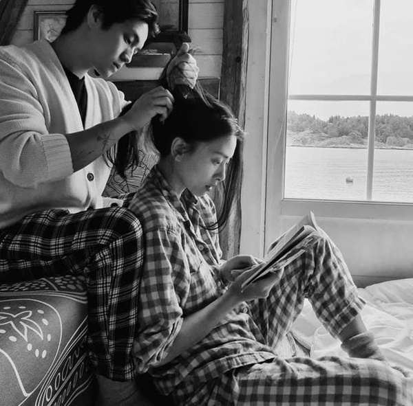 Nhìn lại loạt khoảnh khắc ngọt ngào của Ngô Thanh Vân và chồng trẻ trước ngày chính thức về chung một nhà-8