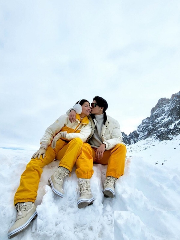 Nhìn lại loạt khoảnh khắc ngọt ngào của Ngô Thanh Vân và chồng trẻ trước ngày chính thức về chung một nhà-10