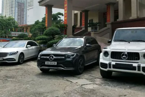 Phá đường dây đánh bạc tới 2160 tỷ, thu giữ 5 ô tô hạng sang-3