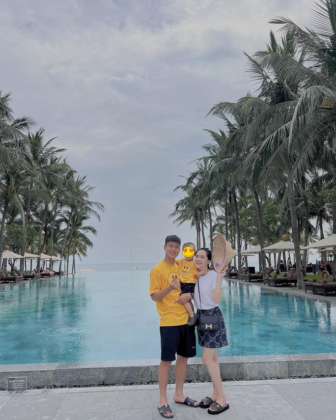 Hội nhà giàu nghỉ lễ như thế nào?-14