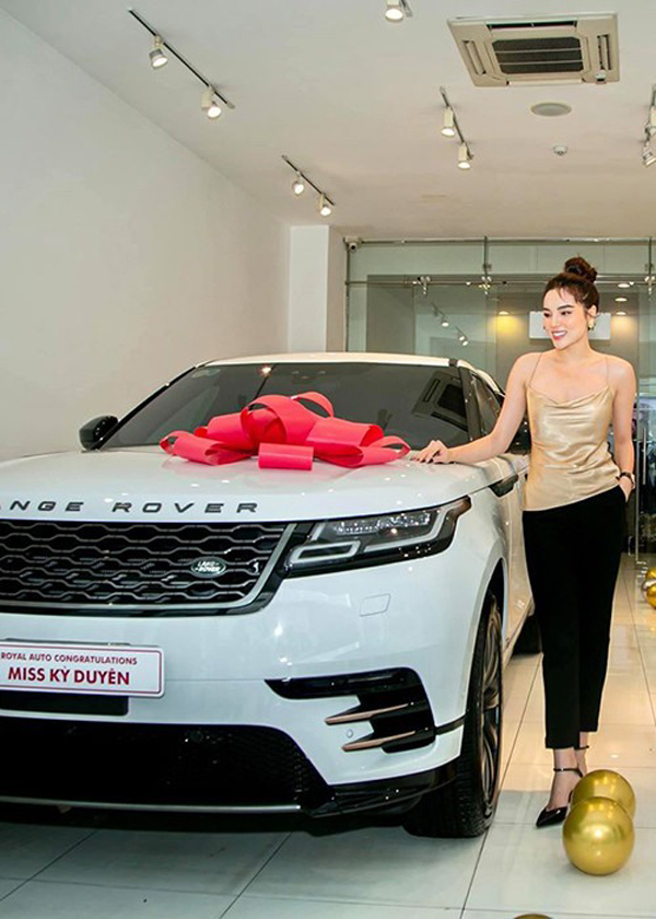 Hoa hậu Kỳ Duyên sau 6 năm vướng scandal hút thuốc lá: Cuộc sống kín tiếng bên tri kỷ là siêu mẫu-5