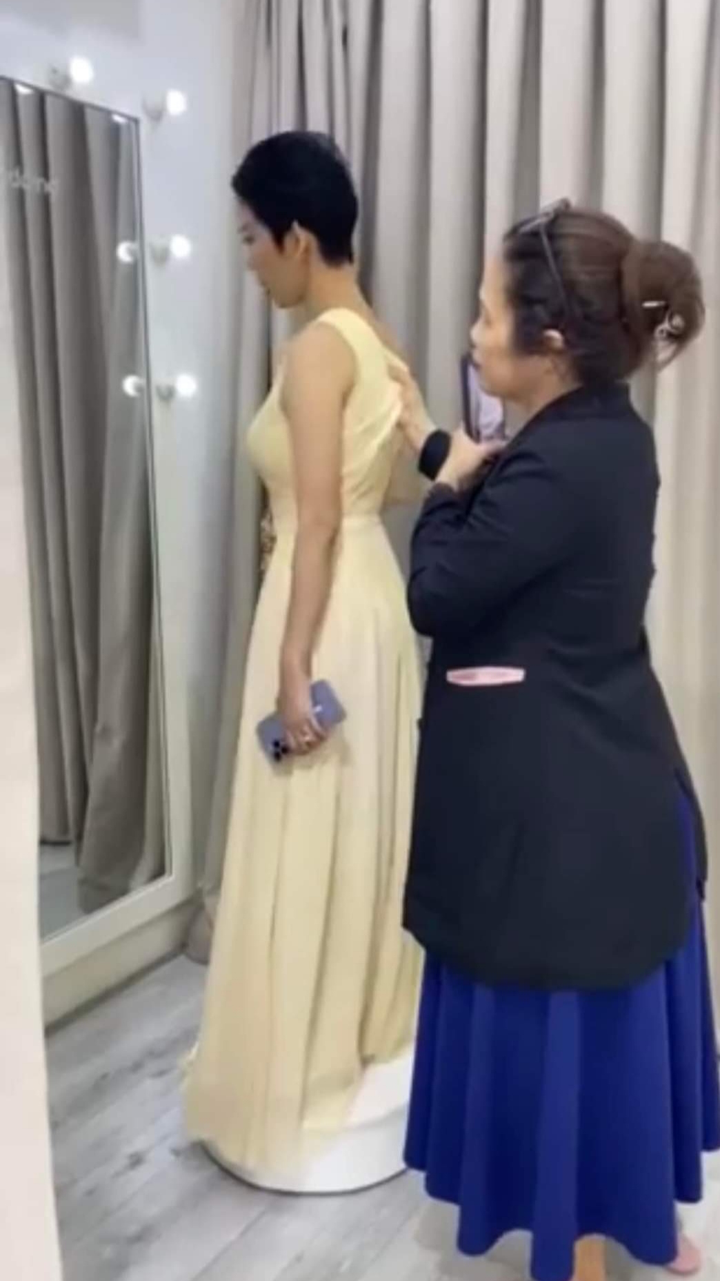 Dở khóc dở cười chuyện gia đình Ngô Thanh Vân trước thềm ngày cưới: Bố mẹ đi làm mi, cô dâu vì sao lại stress?-2