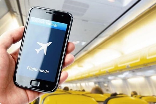 Khi sạc điện thoại, nên cắm nguồn điện trước hay đầu sạc điện thoại trước? Làm sai có thể làm hỏng tuổi thọ của pin rất nhiều!-6