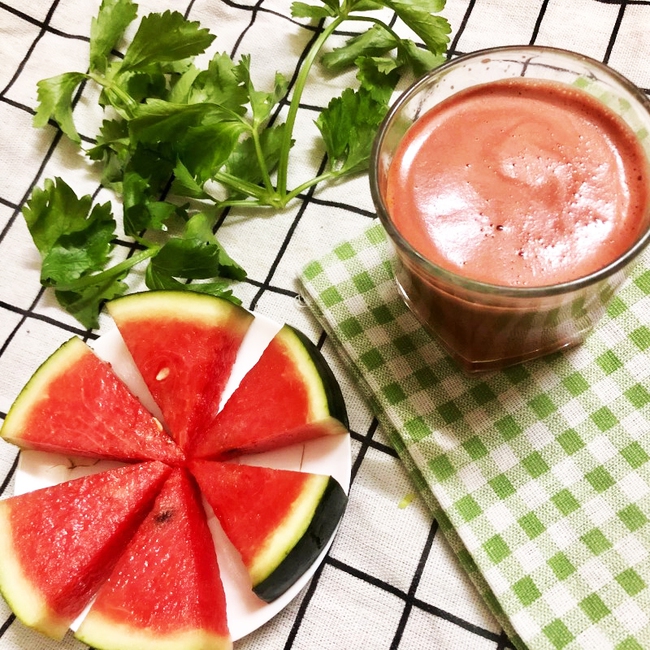 5 loại nước ép giúp chị em đá bay nếp nhăn và mỡ thừa: Kiên trì 1 tuần là thấy ngay kết quả!-1