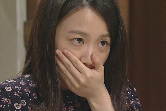 Lừa chồng làm ca đêm, trốn trong tủ quần áo, nghe thấy một cuộc trò chuyện, tôi buồn nôn như nuốt phải ruồi