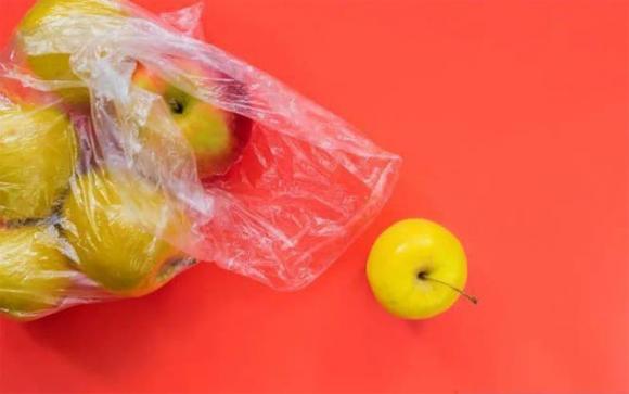 Đừng sử dụng túi ni lông trong siêu thị như thế này nữa! Tác hại bạn không thể tưởng tượng-2