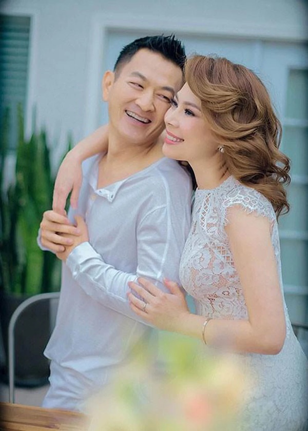 Ca sĩ Thanh Thảo: Đám cưới hụt năm 28 tuổi và hạnh phúc muộn với bác sĩ Việt kiều-3