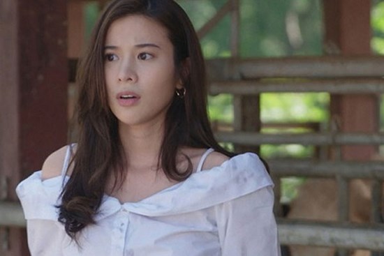 Sau khi mẹ mất, tôi sững sờ thấy số điện thoại của sếp tôi được lưu trong máy mẹ và bí mật của gia đình được vén màn