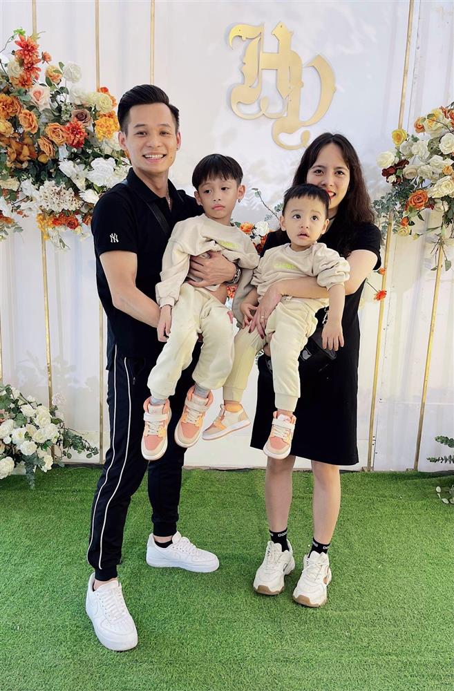 Là streamer giàu nứt vách nhờ chơi game, Độ Mixi bị con trai nói một câu chí mạng về nghề nghiệp khiến bố đứng hình-6