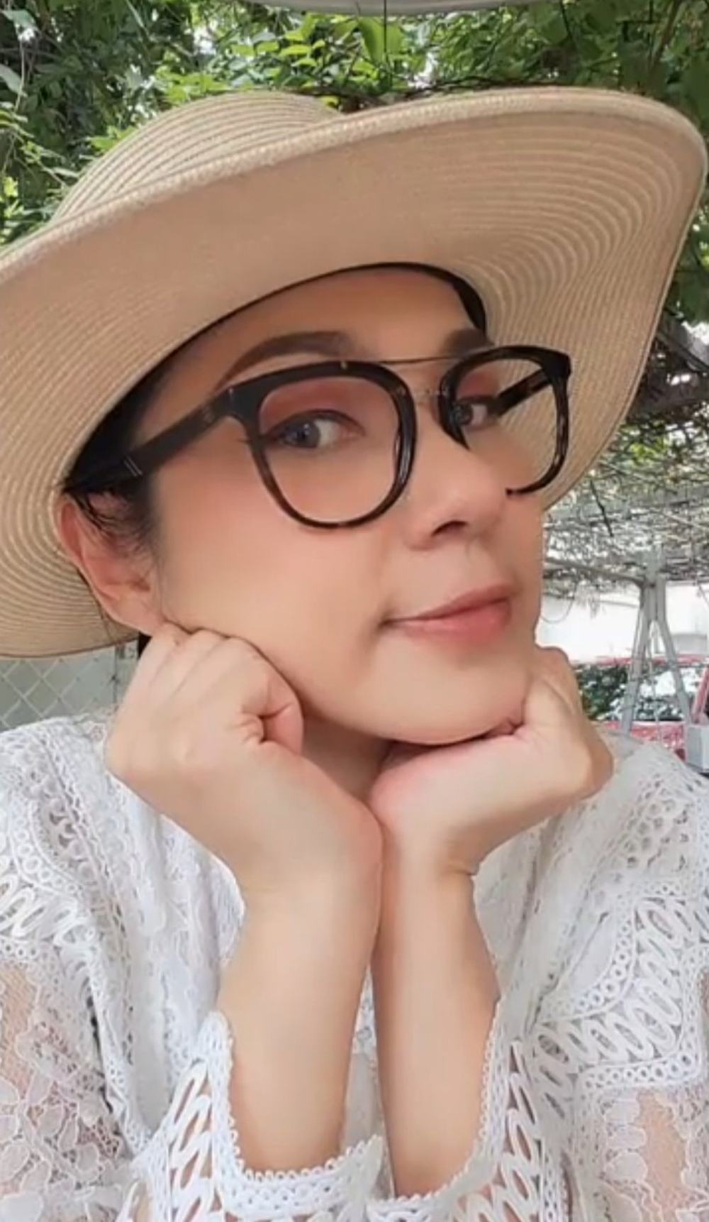 Diễn viên Việt Trinh tuổi 50: Mẹ đơn thân, sống an yên trong biệt thự vườn ở Bình Dương-8