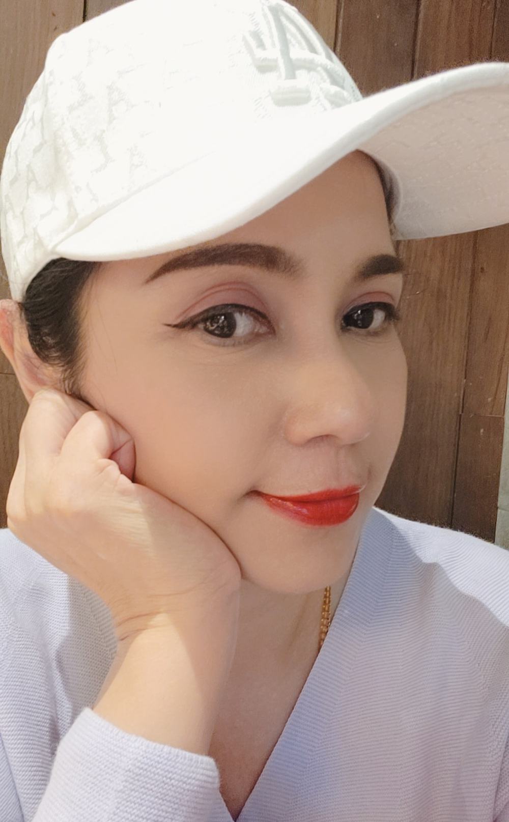 Diễn viên Việt Trinh tuổi 50: Mẹ đơn thân, sống an yên trong biệt thự vườn ở Bình Dương-11