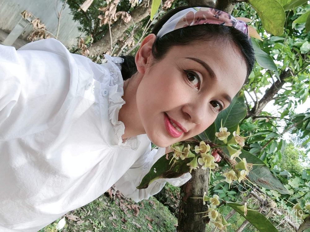 Diễn viên Việt Trinh tuổi 50: Mẹ đơn thân, sống an yên trong biệt thự vườn ở Bình Dương-6
